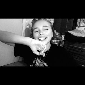 Meet your Posher, Alix